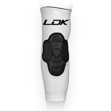 Load image into Gallery viewer, KNEES PROTECTOR / PROTÈGE GENOUX
